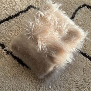 WEST ELM Fur Blanket Throw Soft Blush 47x60